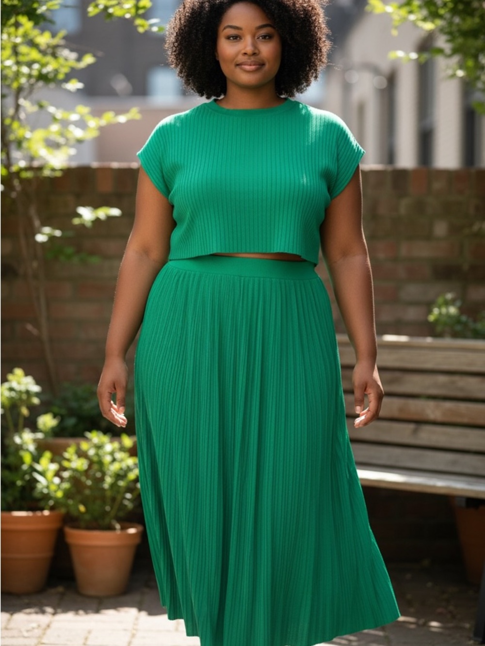 Pleated Midi Skirt Set in Emerald Green Brand new!